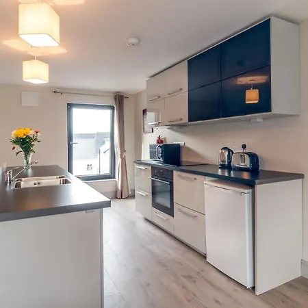 Central Park 1 Apartment